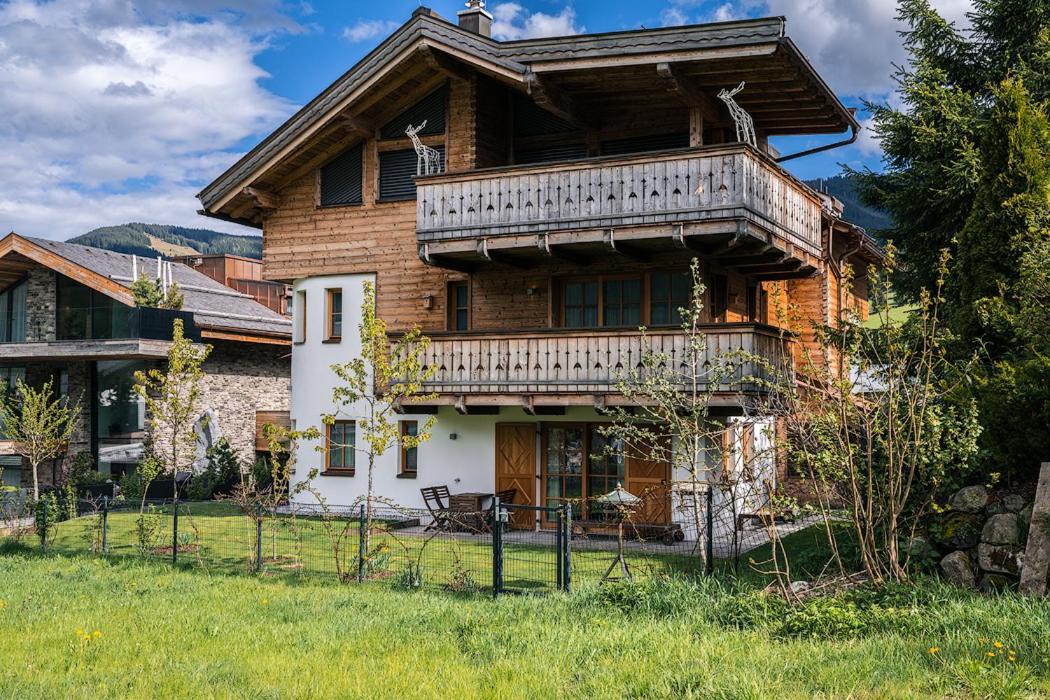 Steinberghaus Apartments Леоганг Экстерьер фото